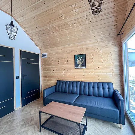 Apartman Wooden Studies - 9 *